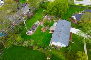 770 Woodlawn St, Hoffman Estates, IL 60169 - Photo 24
