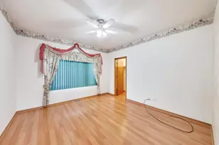 7758 Marquette Dr S, Tinley Park, IL 60477 - Photo 14
