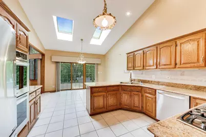 7758 Marquette Drive S, Tinley Park, IL 60477 - Photo 6