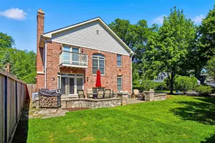2341 Catherine St, Northbrook, IL 60062 - Photo 18