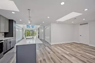 1800 Dewes St, Glenview, IL 60025 - Photo 12