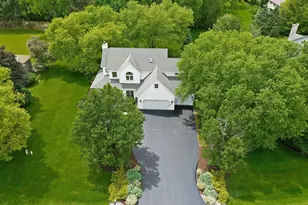 803 Silver Glen Rd, McHenry, IL 60050 - Photo 2