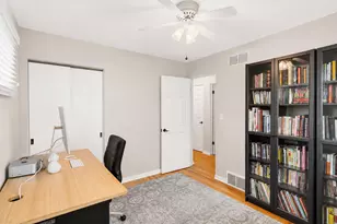 1441 N Eagle St, Naperville, IL 60563 - Photo 16