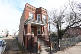 1418 E 69th Pl, Chicago, IL 60637 - Photo 10