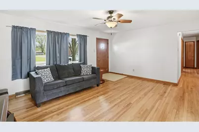 631 Pasadena Avenue, Beecher, IL 60401 - Photo 2