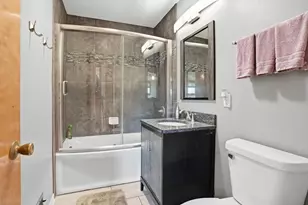 631 Pasadena Ave, Beecher, IL 60401 - Photo 14