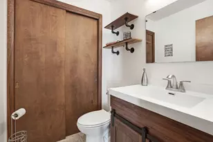 631 Pasadena Ave, Beecher, IL 60401 - Photo 10