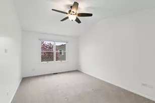 34415 N Saddle Ln, Gurnee, IL 60031 - Photo 20