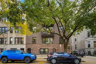 643 W Roscoe St, Chicago, IL 60657 - Photo 2