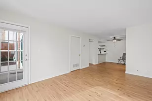 1870 Huntington Blvd, Hoffman Estates, IL 60169 - Photo 6