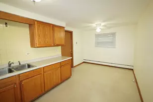 347 Dalewood Ave, Wood Dale, IL 60191 - Photo 6