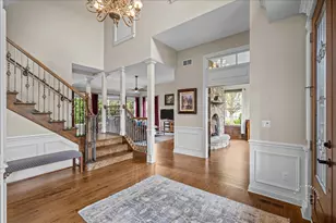 4N734 Blue Lake Circle, Saint Charles, IL 60175 - Photo 4