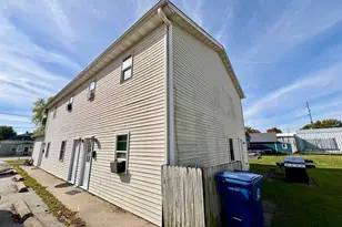 501 SW 3rd St, Aledo, IL 61231 - Photo 26