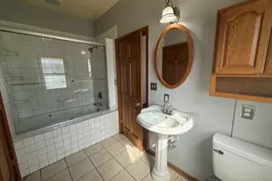 4315 4th Ave, Moline, IL 61265 - Photo 10
