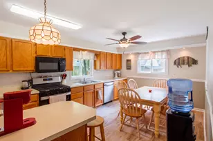 6N051 Oakwood Dr, Saint Charles, IL 60174 - Photo 22