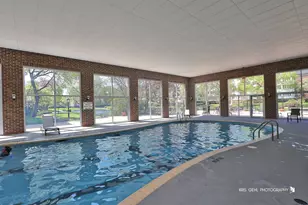 175 Lake Blvd, Buffalo Grove, IL 60089 - Photo 26
