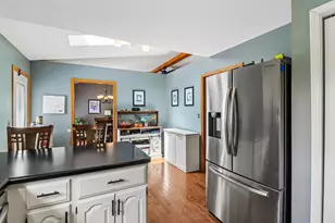 1011 Ridgewood Ave, McHenry, IL 60050 - Photo 12