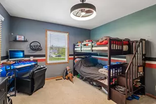 1011 Ridgewood Ave, McHenry, IL 60050 - Photo 22