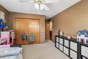1011 Ridgewood Ave, McHenry, IL 60050 - Photo 24