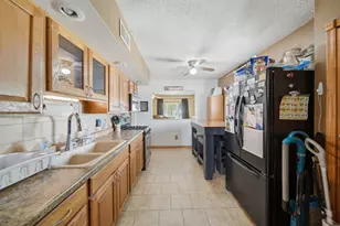 1108 Harvey Dr, Sterling, IL 61081 - Photo 10