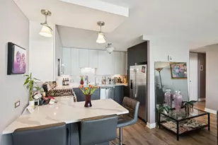 400 E Randolph St, Chicago, IL 60601 - Photo 4