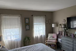 511 East Ave, Streamwood, IL 60107 - Photo 10
