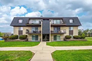 11133 S 84th Ave, Palos Hills, IL 60465 - Photo 2
