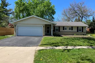 254 Placid Way, Elk Grove Village, IL 60007 - Photo 1