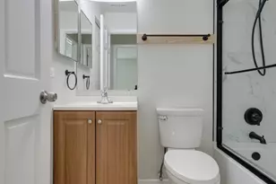 117 Gant Cir, Streamwood, IL 60107 - Photo 14