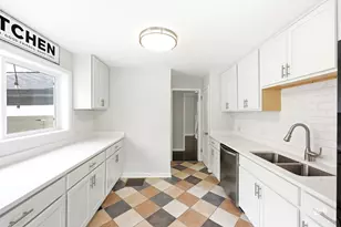 36 N Ashland Ave, Palatine, IL 60074 - Photo 4