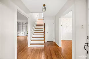 1106 N Washington St, Wheaton, IL 60187 - Photo 4