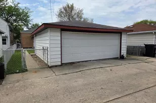 5822 W 64th Pl, Chicago, IL 60638 - Photo 20