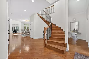 4 Dani Ln, Schaumburg, IL 60173 - Photo 8