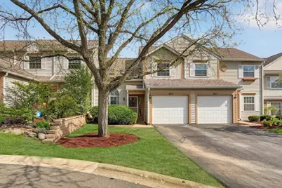 565 Ascot Lane, Streamwood, IL 60107 - Photo 1