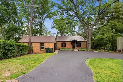 1020 Woodland Avenue, Batavia, IL 60510 - Photo 1