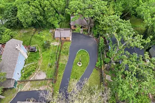 1020 Woodland Ave, Batavia, IL 60510 - Photo 24