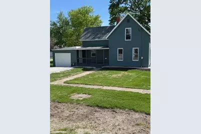 209 E Farnham Street, Sheffield, IL 61361 - Photo 1