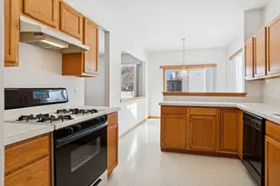 21050 W Aspen Ln, Plainfield, IL 60544 - Photo 10
