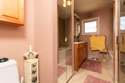 2124 Westview Drive, Des Plaines, IL 60018 - Photo 20