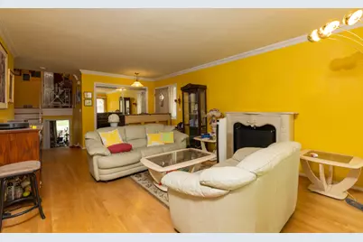 2124 Westview Drive, Des Plaines, IL 60018 - Photo 14