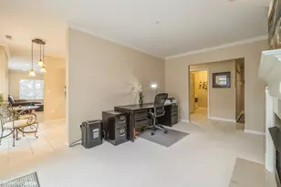 820 Weidner Rd, Buffalo Grove, IL 60089 - Photo 6
