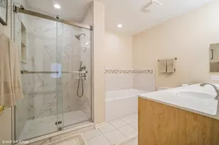 820 Weidner Rd, Buffalo Grove, IL 60089 - Photo 20