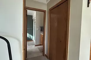 1711 Peri Dr, Mendota, IL 61342 - Photo 12