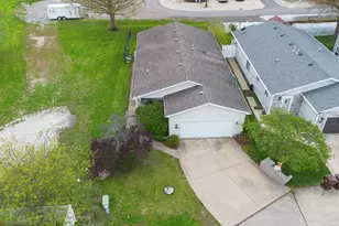 426 Bramble St, Manteno, IL 60950 - Photo 6