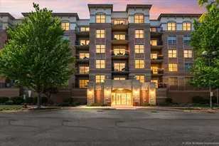 9530 Cook Ave, Oak Lawn, IL 60453 - Photo 2
