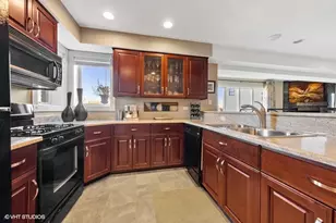 25860 Prairie Hill Ln, Plainfield, IL 60585 - Photo 40