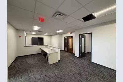 100 E Kimberly Road #700, Davenport, IA 52806 - Photo 12