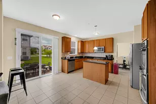 117 Bowman St, Matteson, IL 60443 - Photo 6