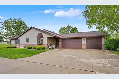 1104 Brad Drive #1104, Urbana, IL 61802 - Photo 1