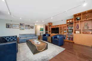 501 N Clinton St, Chicago, IL 60654 - Photo 6